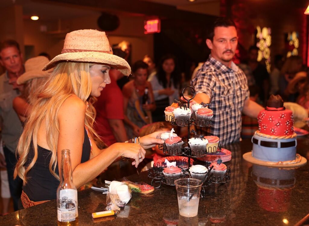 2014-08-03-Kevlar-5-Birthday-Hoedown-NOVA-535-18