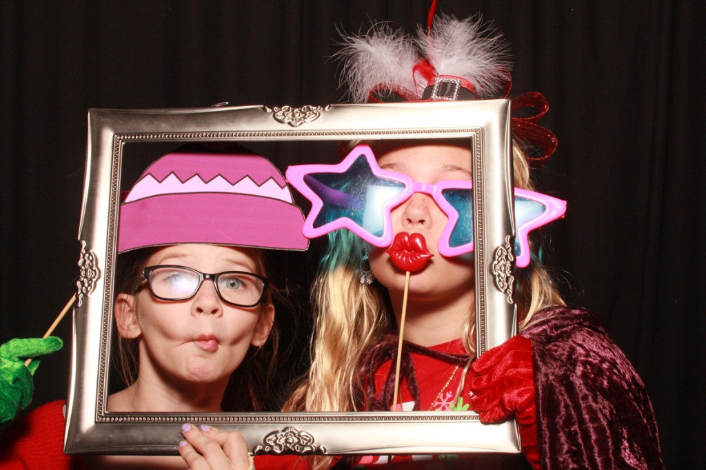 Nova-Noel-12-11-2014_Photobooth-downtown-stpete (22)
