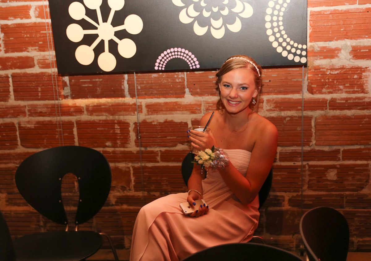 2015 04-24 2015-Dixie-Hollins-High-School-Prom-at-venue-NOVA-535-downtown-StPete-76