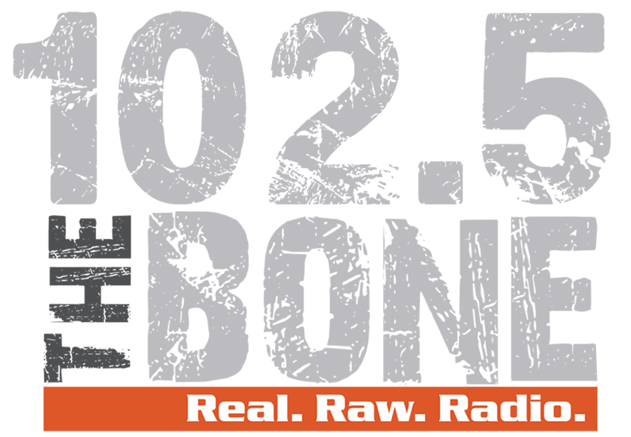 018 06-08 Apple a Day Prom at NOVA 535 - bone logo