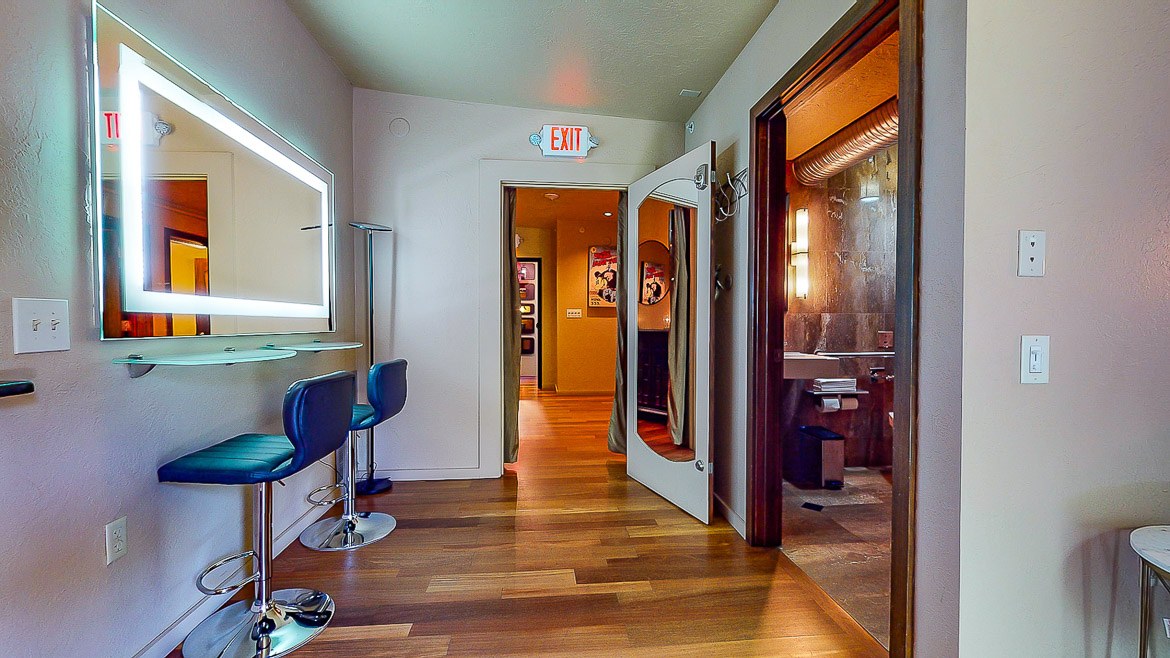 Historic Downtown St. Pete, Florida wedding venue NOVA 535 unique event space, upstairs Supernova bridal get-ready suite, makeup station and restroom with shower