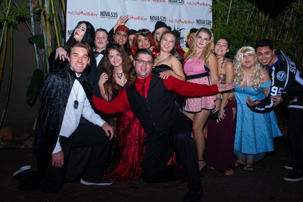 2019 10-31 Novaween 13 Justin Petro and his ladies